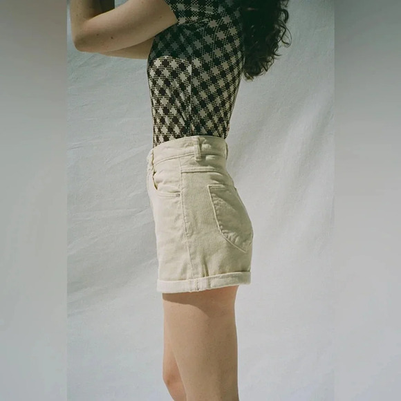 Rolla’s NWT Duster 25 corduroy Shorts in Salt - Picture 3 of 12